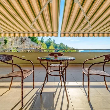 Apartment With 2 Bedrooms In Strozanac With Wonderful Sea View Furnished Garden And Wifi
