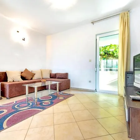 Apartment With 2 Bedrooms In Strozanac With Wonderful Sea View Furnished Garden And Wifi *